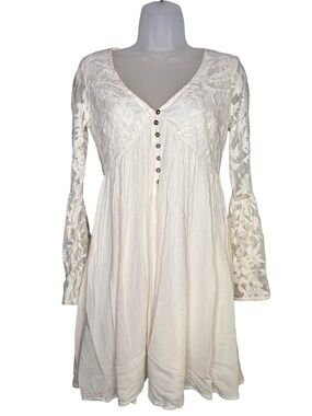 Ivory Lace-Detail Boho Women’s Dress Size S-M Long Bell Sleeve Babydoll